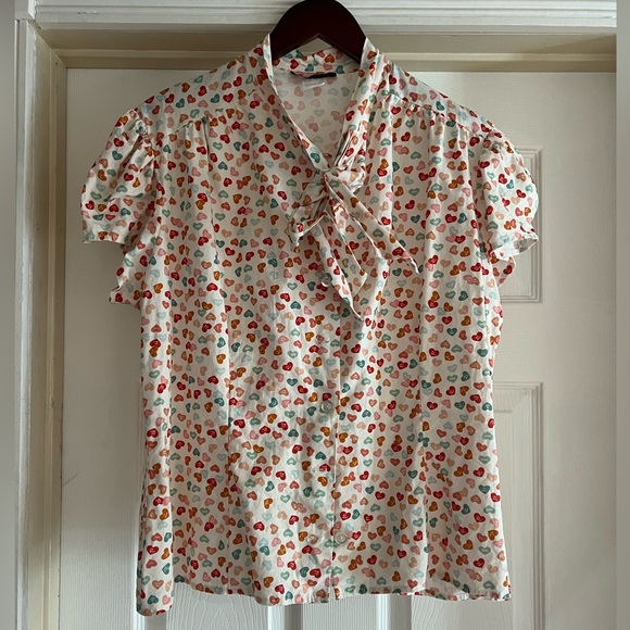 Heart of Haute Estelle Blouse in Conversation Heart Print - Picture 4 of 8